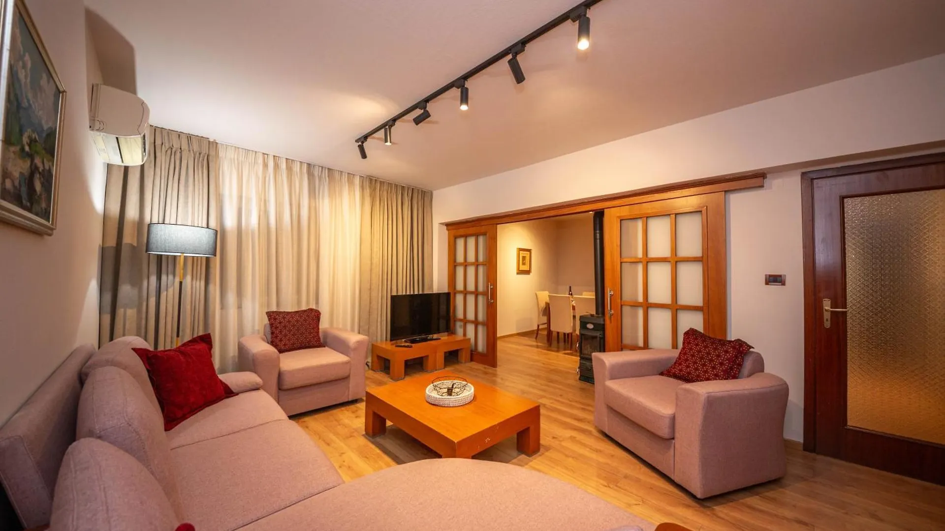 Blloku Unique Apartments 3 Tirana